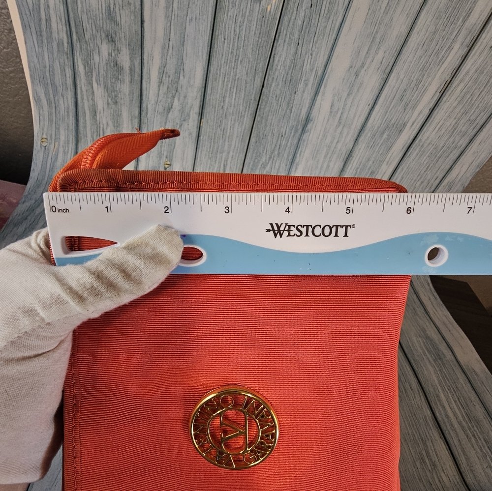 π₯Valentino Garavani Clutch/Zippered Vintage Canvas Coral Red Bagπ₯ - Picture 13 of 15